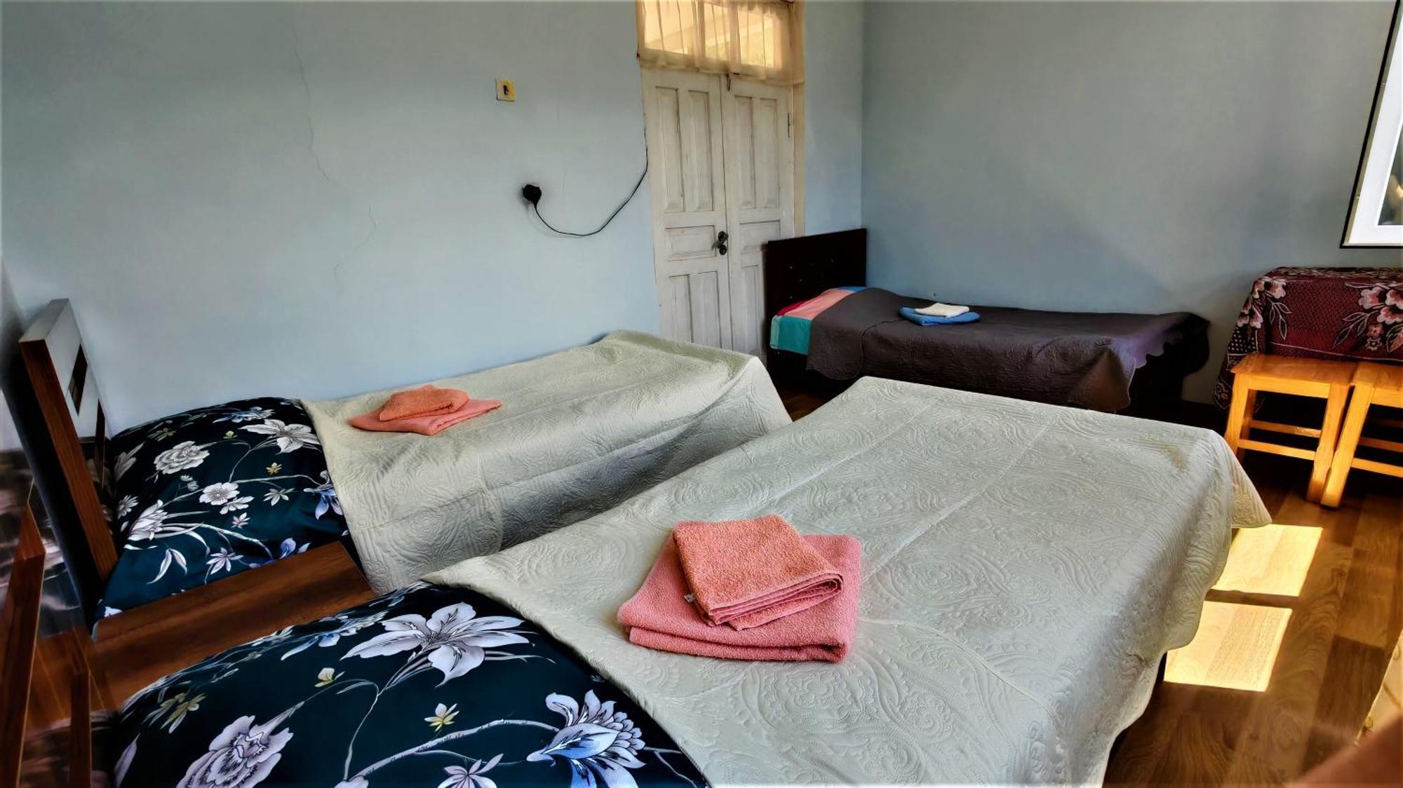 Gujejiani Guest House Местия Экстерьер фото